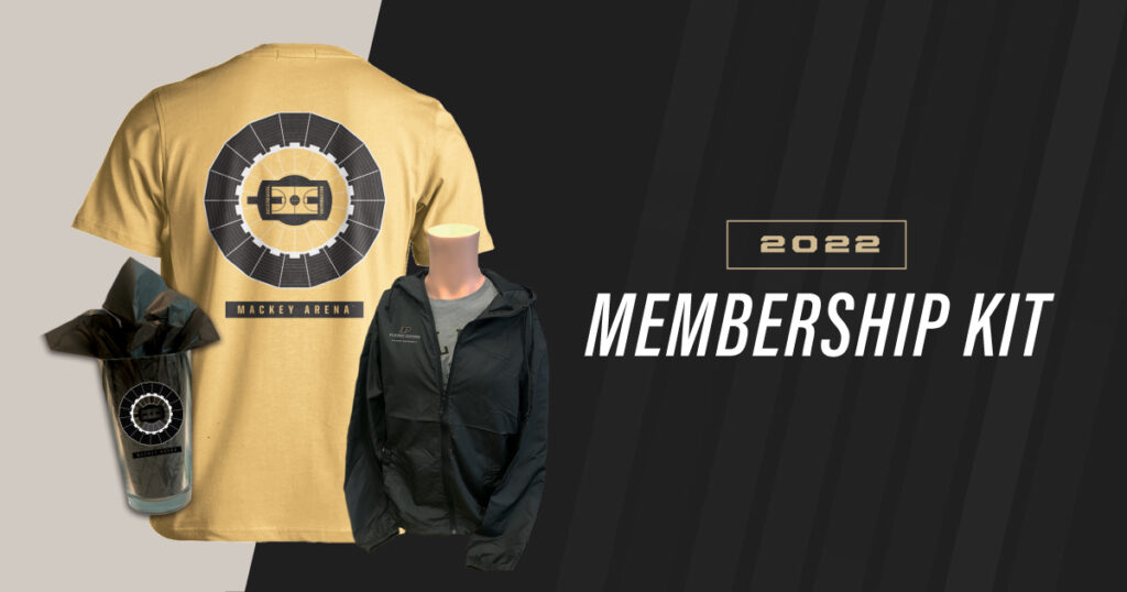 The image shows a membership kit 2021 including a shirt, jacket, and cup.