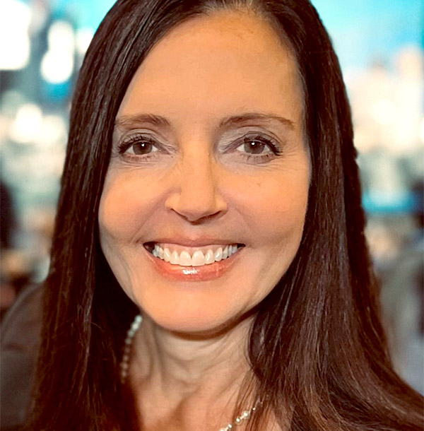 Edwina Payne headshot