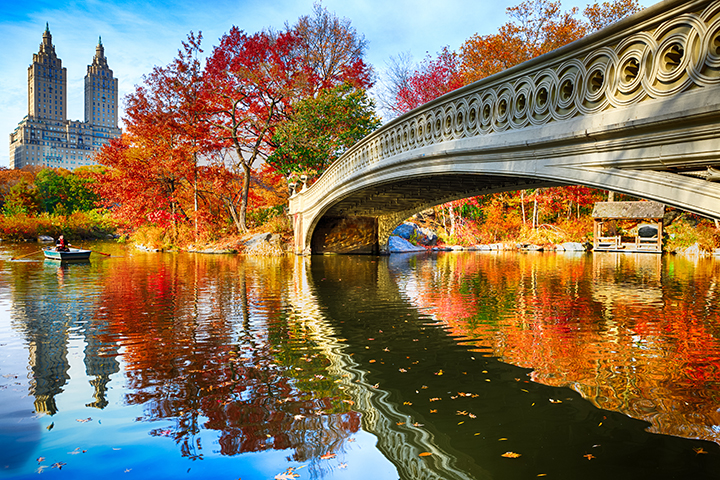 Bow Bridge and San Remo at autumn