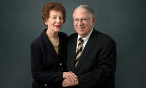 An image of JeanAnne “Jeannie” (left) and Jim Chaney, (right) the Purdue College of Pharmacy’s most generous donors.