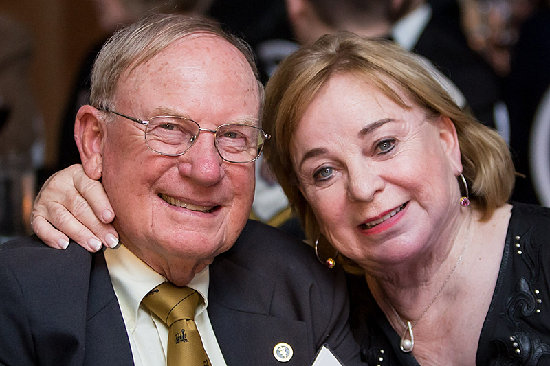 Donald (left) and Lois McCrosky (right), generous donors to name Purdue’s equine sport medicine center